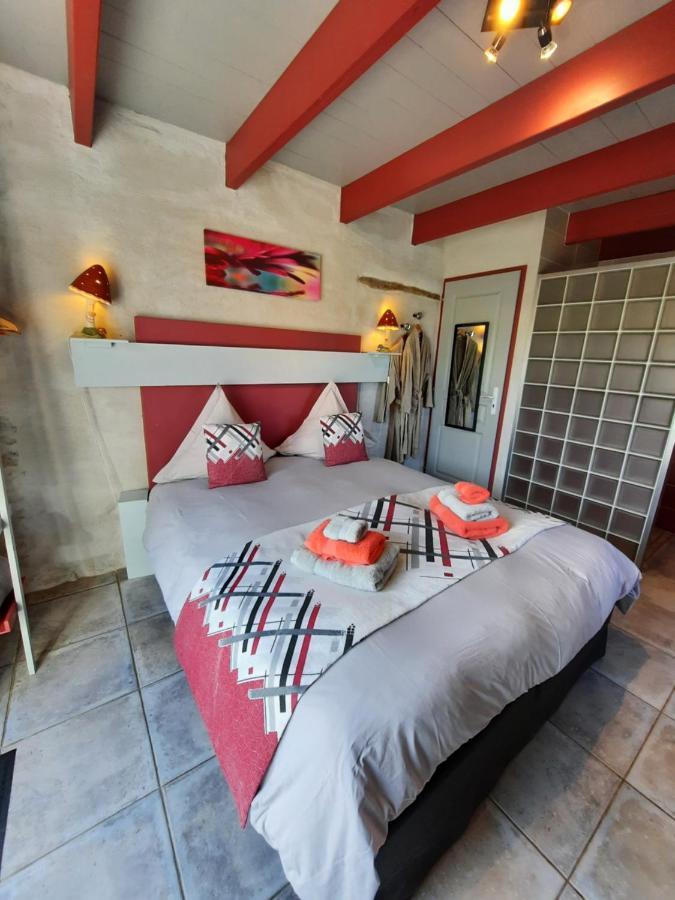L'Echappee Tremoussante Acomodação com café da manhã Saint-Barthélemy-de-Vals Exterior foto